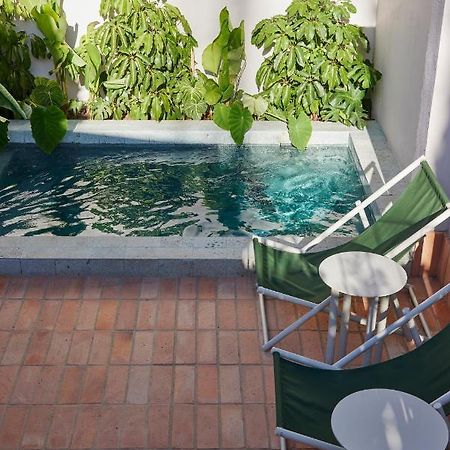 Antipoda Hotel Boutique ميديلين المظهر الخارجي الصورة