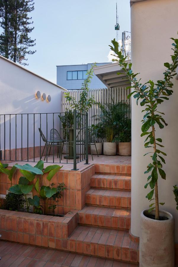 Antipoda Hotel Boutique ميديلين المظهر الخارجي الصورة